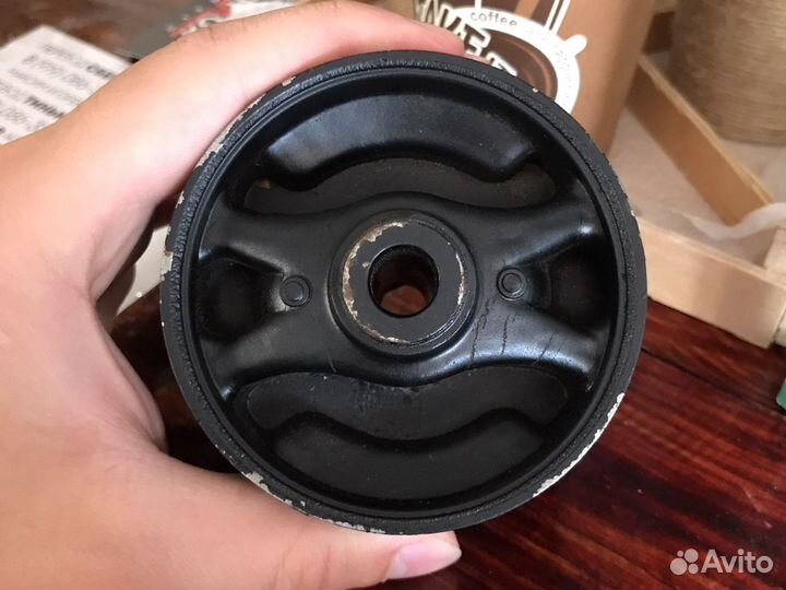 Подушка двигателя Mitsubishi
