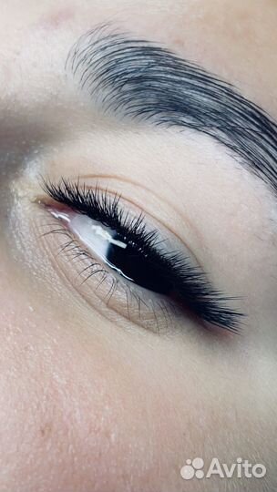 Наращивание ресниц