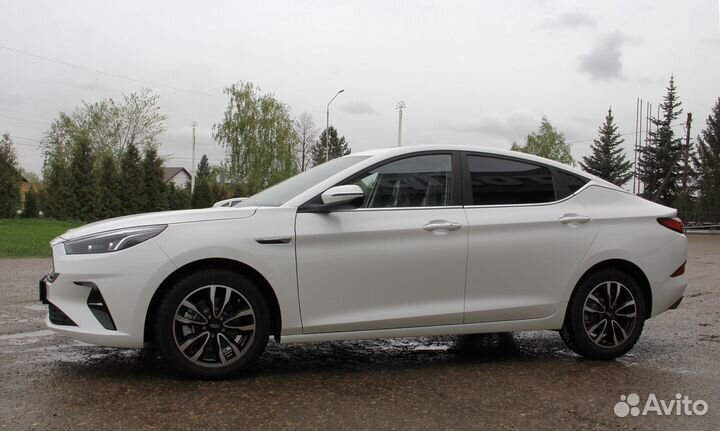 JAC J7 1.5 CVT, 2023, 1 км