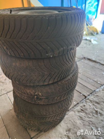 Колеса (диски и шины) Goodyear r15 б.у