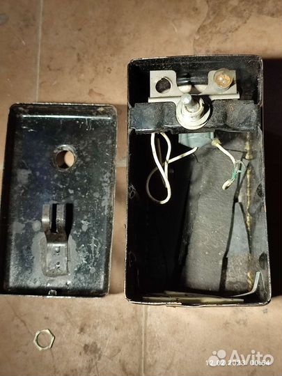 Аккумуляторный фонарь амф-8