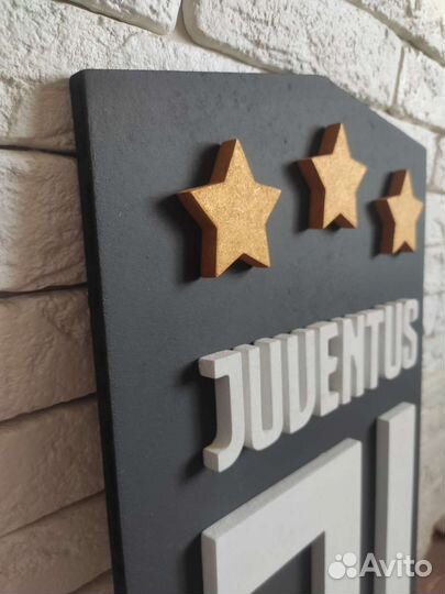 Настенное панно из дерева