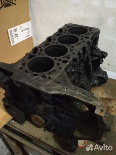 Блок цилиндров с коленвалом на Форд транзит 115л.с