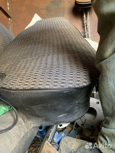 Сиденье задние на ваз 2107