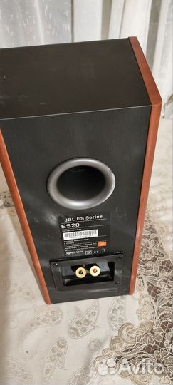 Пассивная акустическая колонка JBL