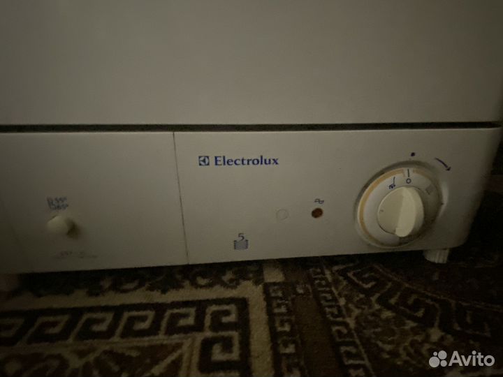 Посудомоечная машина electrolux