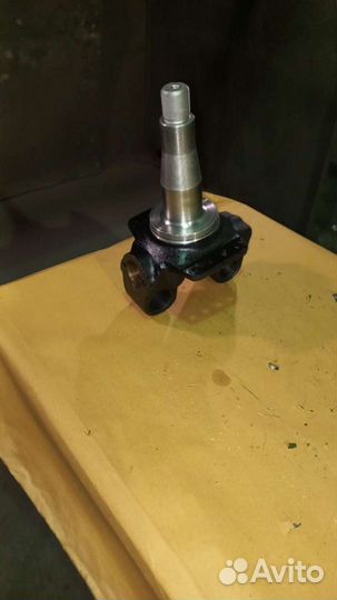 Кулак поворотный левый Зил-4331 (4331-3001011)