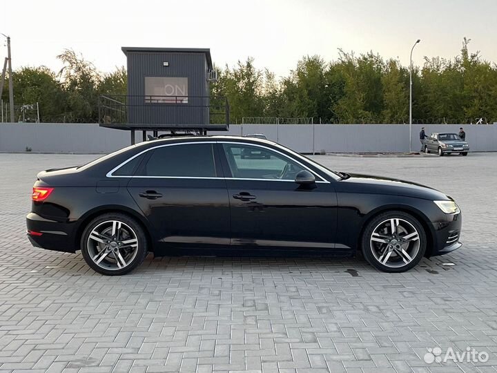 Audi A4 2 AMT, 2015, 171 411 км