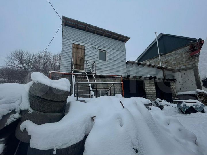 Гараж, > 30 м²