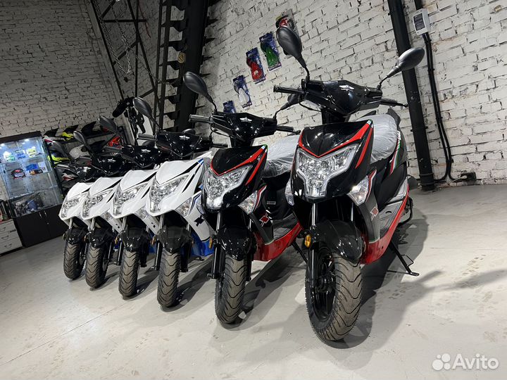 Скутер Regulmoto Eagle R-12 (новый)