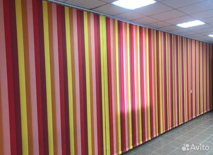 Рулонные шторы зебра в коробе H9497