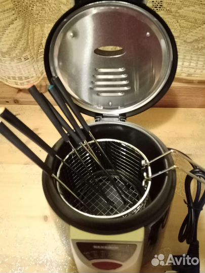 Минифритюрница -фондюшница severin (в упаковке )