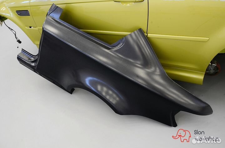 Задние крылья карбоновые BMW e82 1M купе