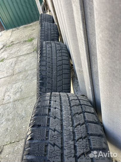 Toyo Observe GSi-5 205/60 R16