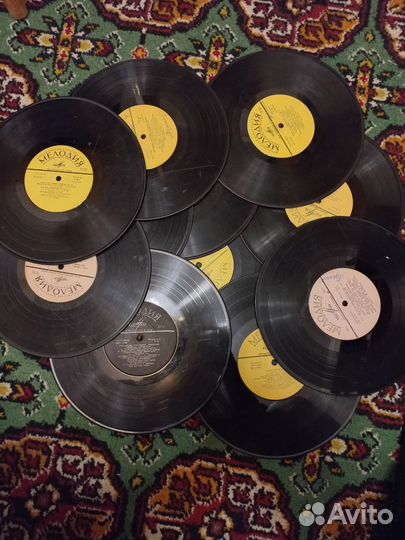 Грампластинки СССР большие 70х годов