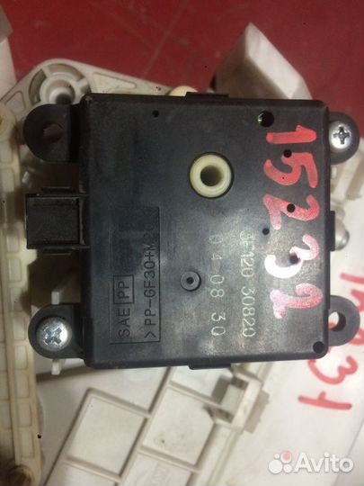 Сервопривод заслонки печки Nissan Murano Z50