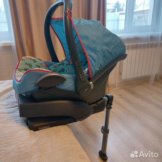 Автолюлька maxi cosi с базой isofix