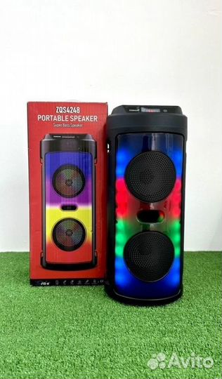 Музыкальная колонка с микрофоном