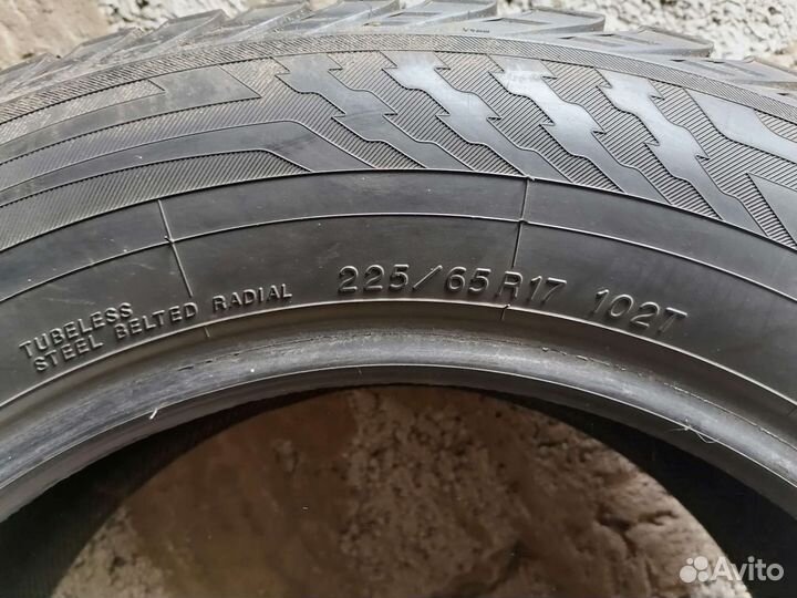 Yokohama Ice Guard Stud IG55 225/65 R17