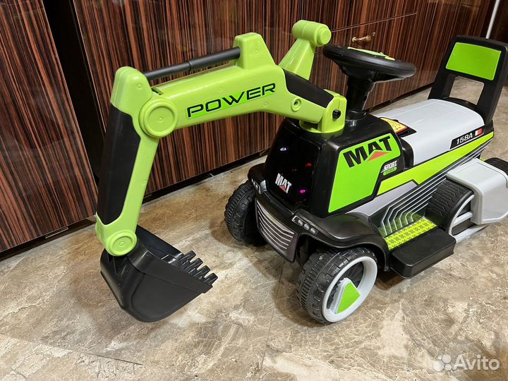 Детский электромобиль экскаватор