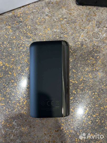 Зарядное устройство