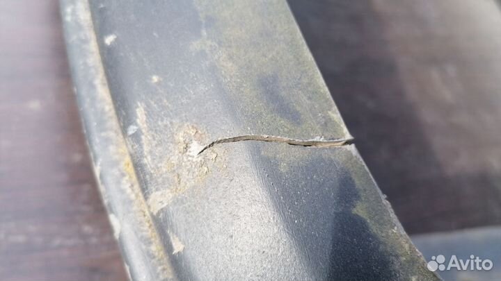 Бампер задний седан Опель Кадет 1986г с дефектом