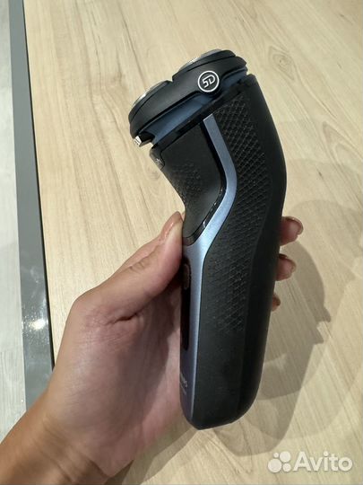 Бритва электрическая philips новая