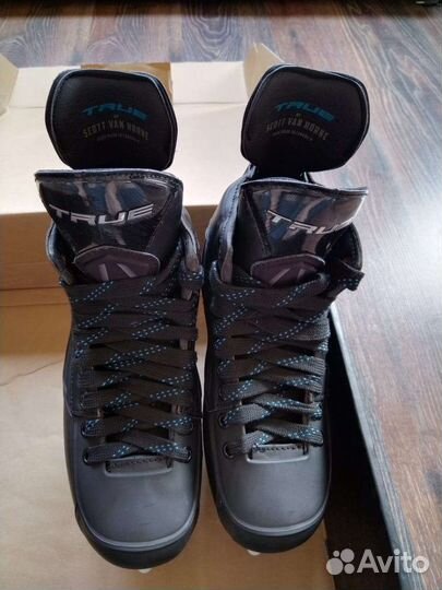 Коньки хоккейные