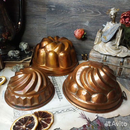 Антиквариат из Европы. Формы медные