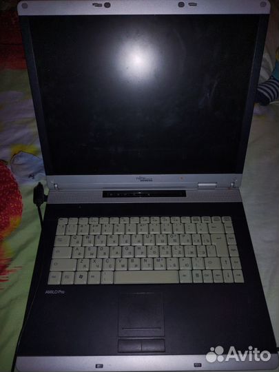 Ноутбук fujitsu Siemens amilo PRO