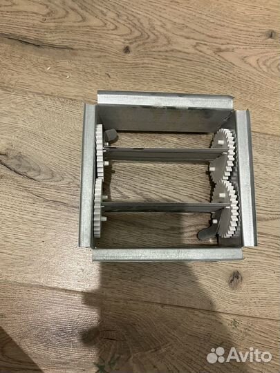 Вентиляционная решетка регулируемая