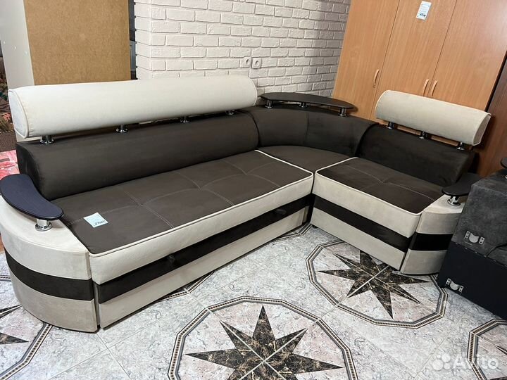 Диван угловой