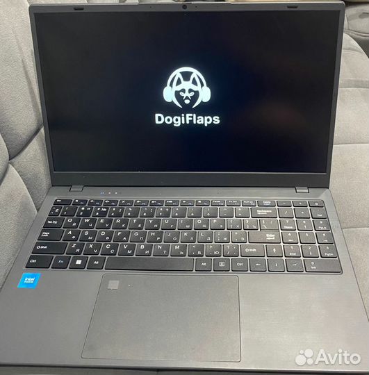 Ноутбук DogiFlaps