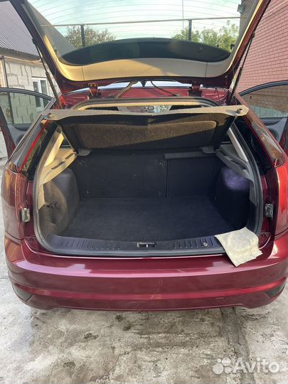 Ford Focus 1.6 МТ, 2008, 281 324 км