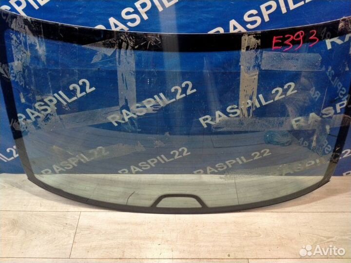 Стекло заднее Bmw 528I E39 M52 01/1999