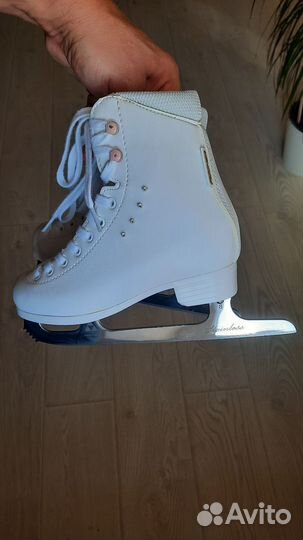 Фигурные коньки Fisher