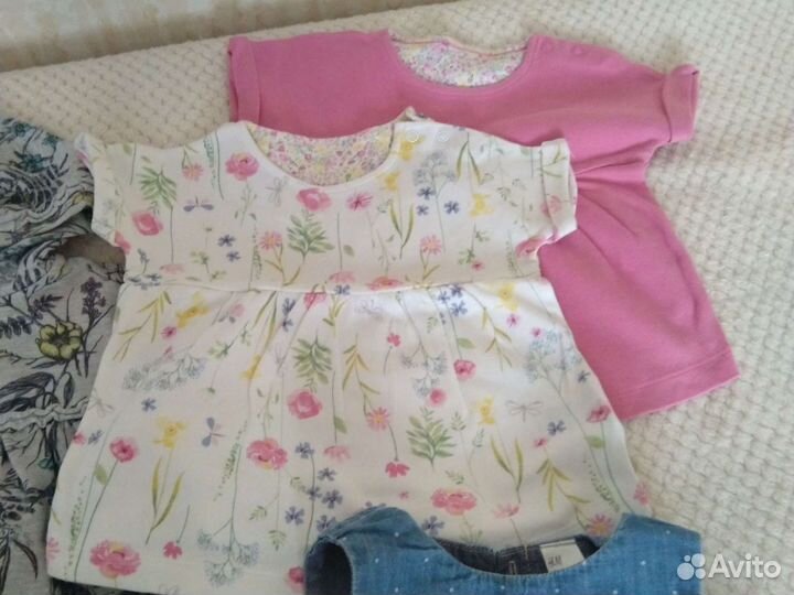 Комплект вещей на девочку 80-86