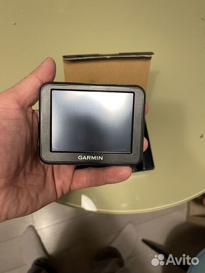 Навигатор Garmin nuvi 30