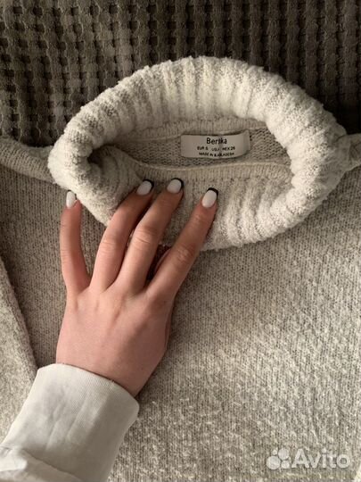 Свитер bershka женский