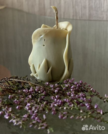 Свеча восковая «Тюльпан»