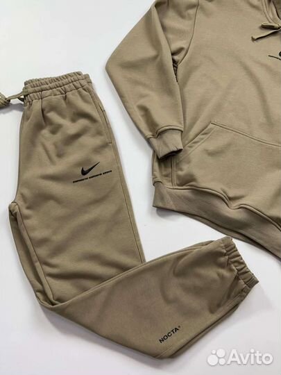 Спортивный костюм найк нокта коричневый