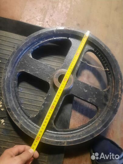 Шкив чугуный