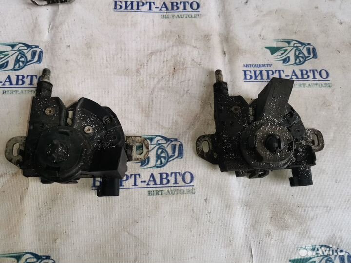 Замок капота Ford Focus II рестайлинг (2007—2011)