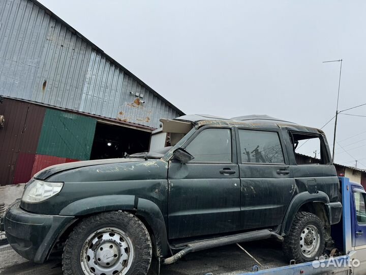 УАЗ патриот в разборке