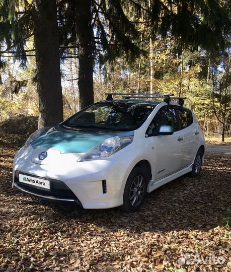 Nissan Leaf 109 л.с. AT, 2011, 102 400 км