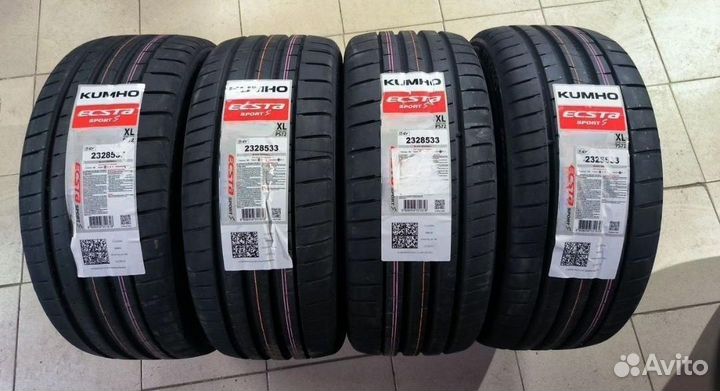Kumho Ecsta Sport S PS72 275/35 R21 103