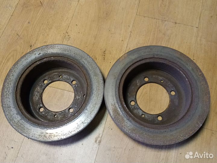 Задние тормозные диски Мitsubishi Lancer9