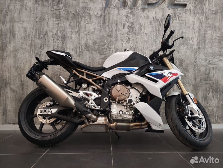 BMW S1000R