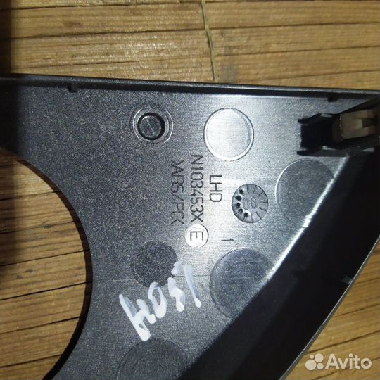 Накладка центральной консоли Nissan Note хэтчбек