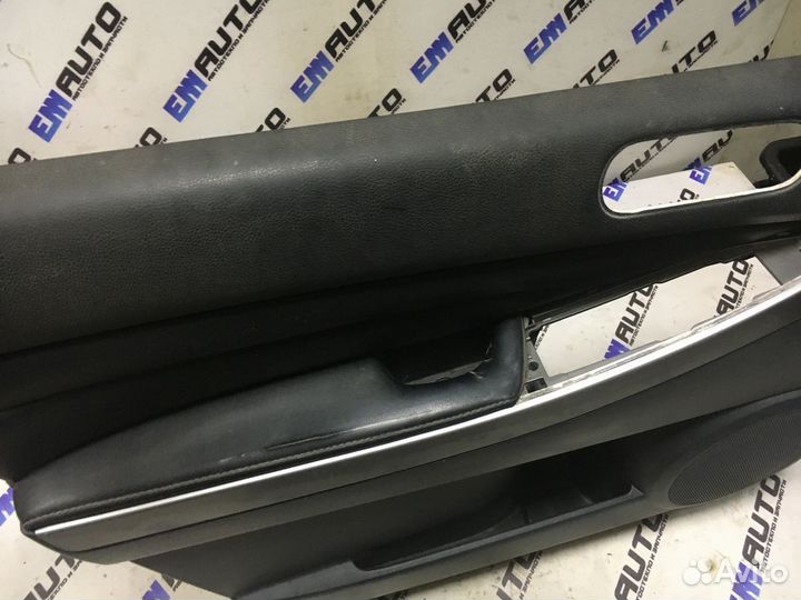 Обшивка двери передней левой Мазда сх7